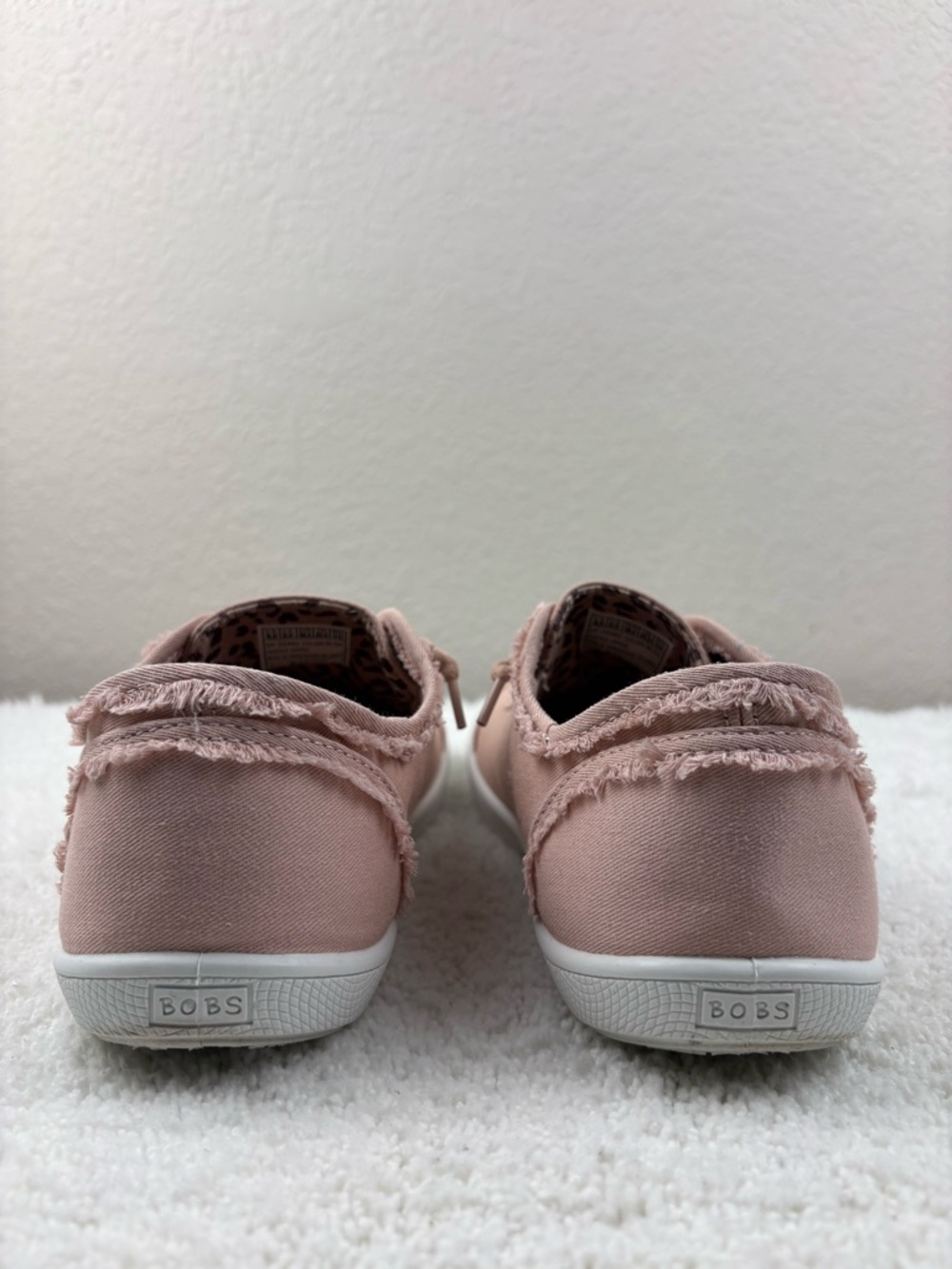 BOBS by Skechers Women’s B Cute Slip-on Sneakers-Size: 8.5-Color: Blush - Picture 4 of 9